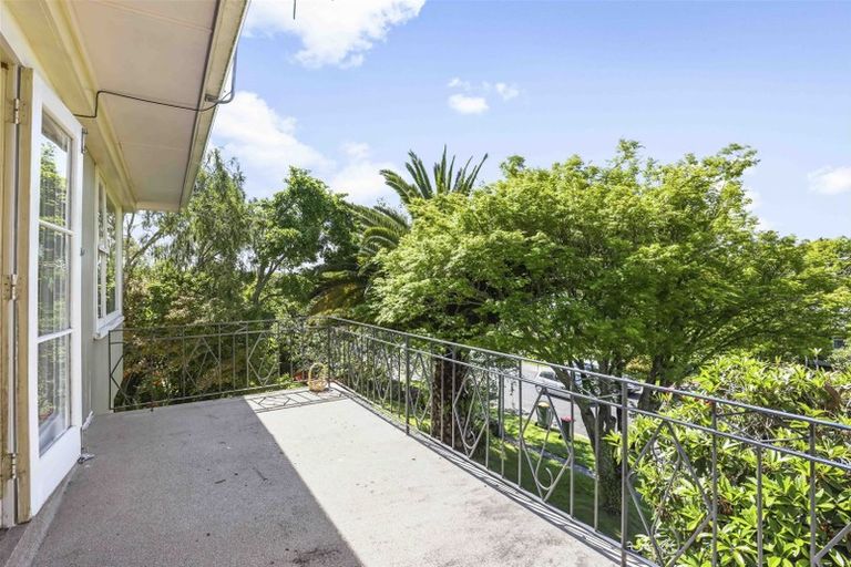 Photo of property in 8 Garthwood Road, Hillcrest, Hamilton, 3216