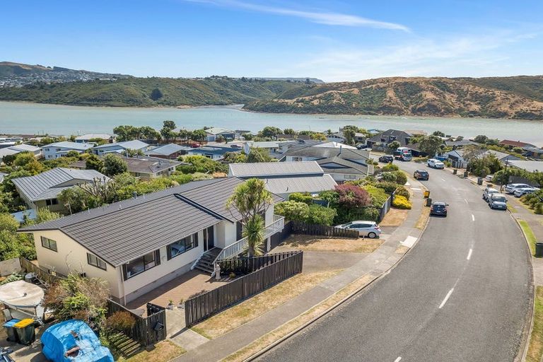 Photo of property in 36 Eskdale Road, Papakowhai, Porirua, 5024