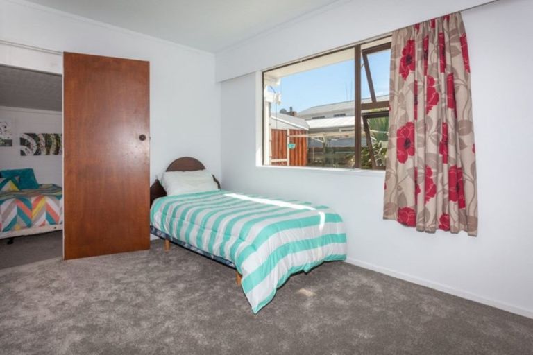 Photo of property in 500b Port Road, Whangamata, 3620