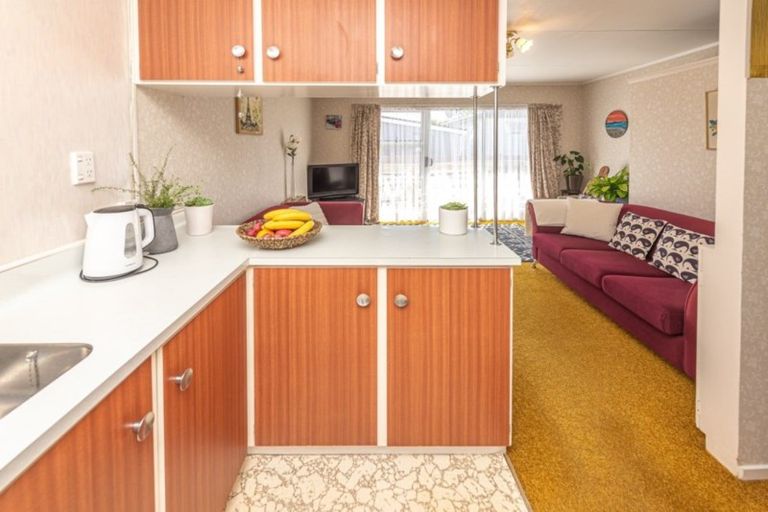 Photo of property in 2/234 Heads Road, Gonville, Whanganui, 4501