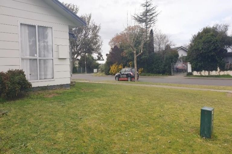 Photo of property in 14 Ramsey Crescent, Flaxmere, Hastings, 4120