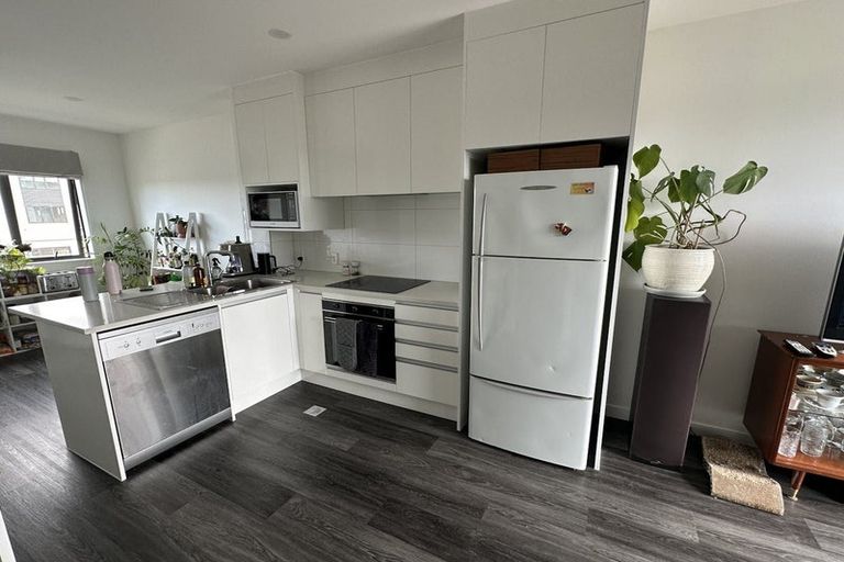 Photo of property in 12/3 Abbotleigh Avenue, Te Atatu Peninsula, Auckland, 0610