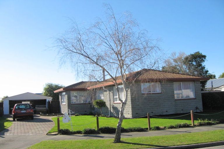 Photo of property in 7 Hossack Close, Belfast, Christchurch, 8051