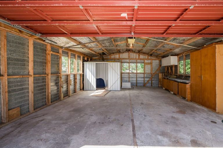 Photo of property in 24 Island View Terrace, Waikanae Beach, Waikanae, 5036