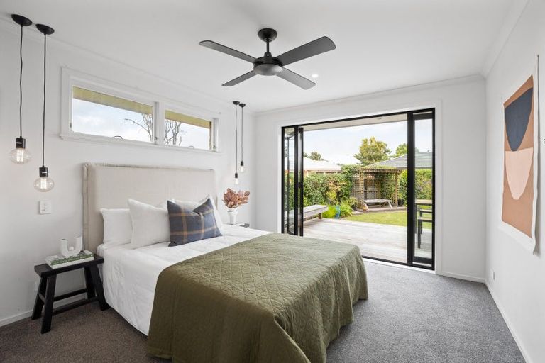 Photo of property in 11 Sandwich Road, St Andrews, Hamilton, 3200