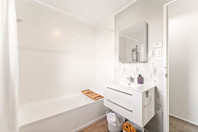 Photo of property in 82b Hartford Avenue, Papamoa Beach, Papamoa, 3118