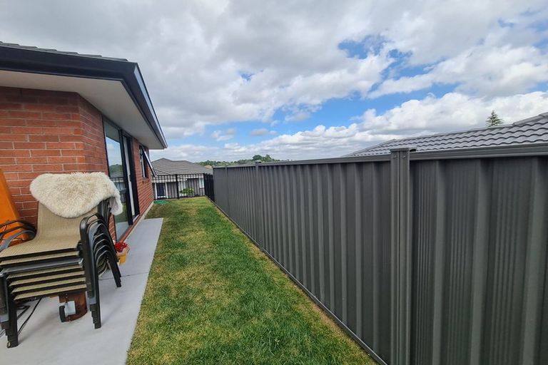 Photo of property in 16 Watene Way, Welcome Bay, Tauranga, 3112
