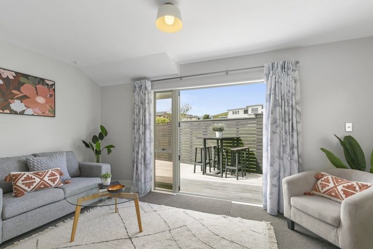 Photo of property in 74 Kentwood Drive, Woodridge, Wellington, 6037