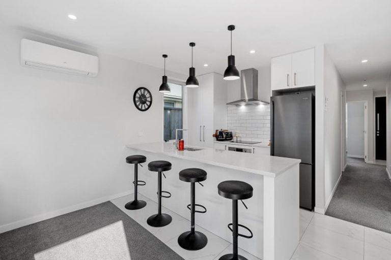 Photo of property in 5 Kotata Lane, Poike, Tauranga, 3112