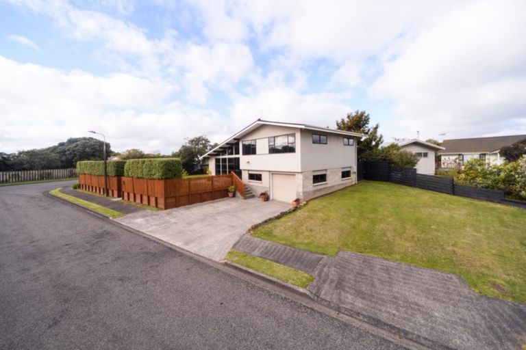 Photo of property in 1 Meads Place, Bulls, 4818