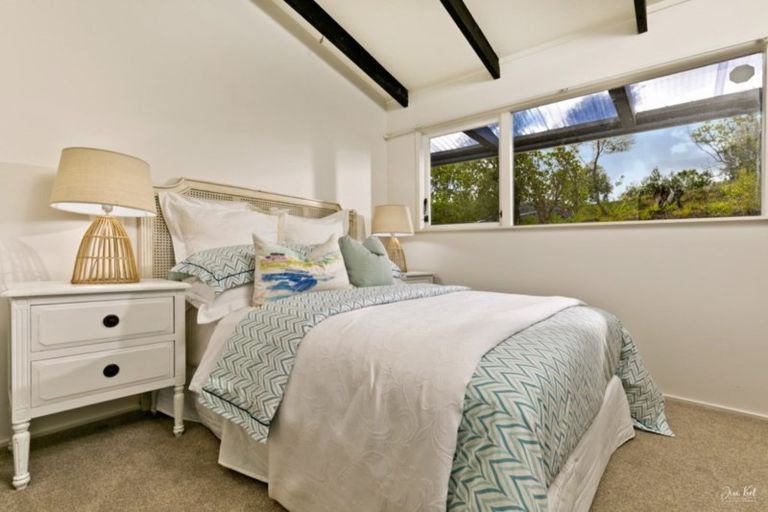 Photo of property in 80 Wishart Road, Helensville, 0875