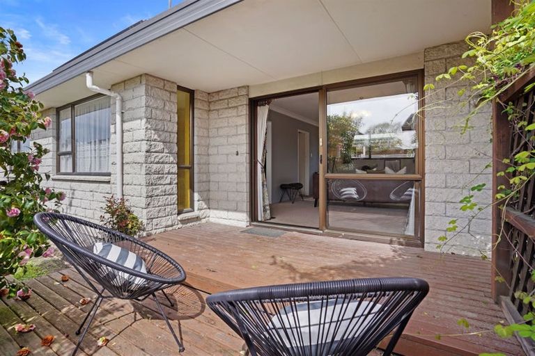 Photo of property in 1/244 Main Road North, Redwood, Christchurch, 8051