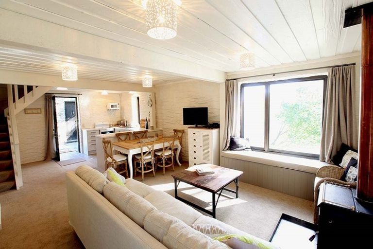 Photo of property in 65 Arrowtn-lke Hayes Road, Lake Hayes, Queenstown, 9371