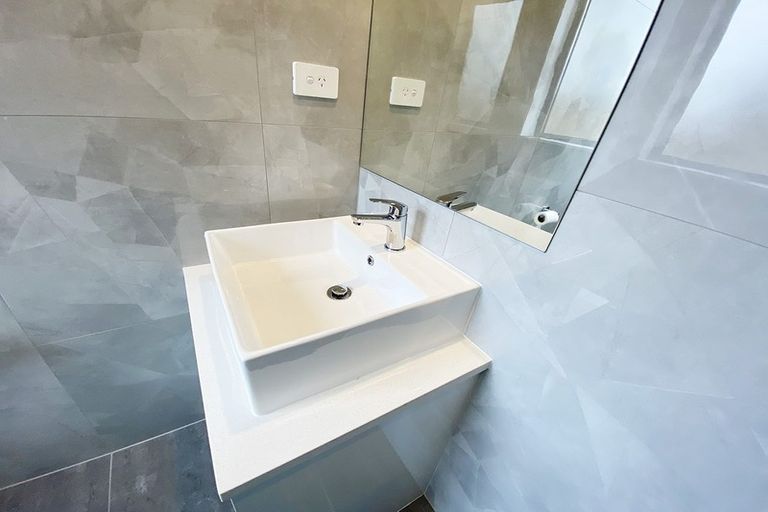 Photo of property in 43 Hikuawa Road, Flat Bush, Auckland, 2019