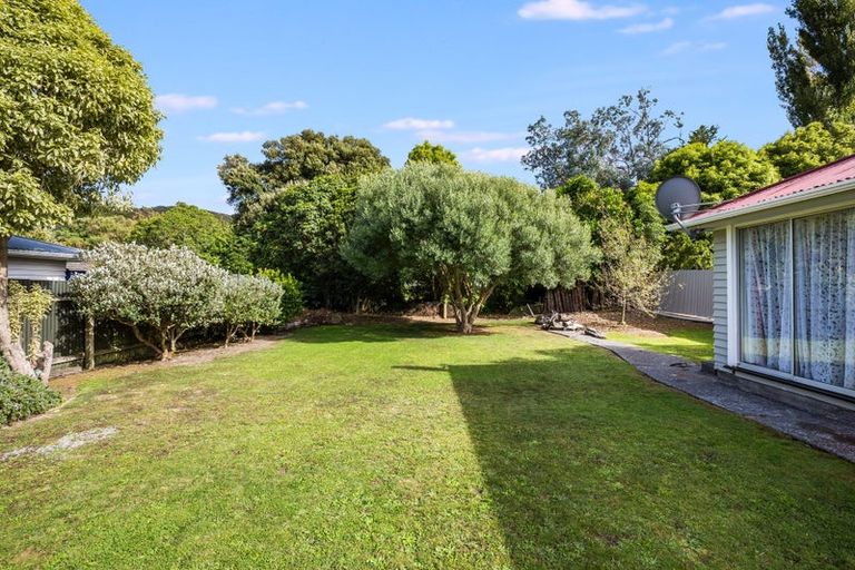 Photo of property in 6 Wood Street, Wainuiomata, Lower Hutt, 5014