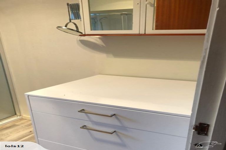 Photo of property in 1/65 Glendale Road, Glen Eden, Auckland, 0602