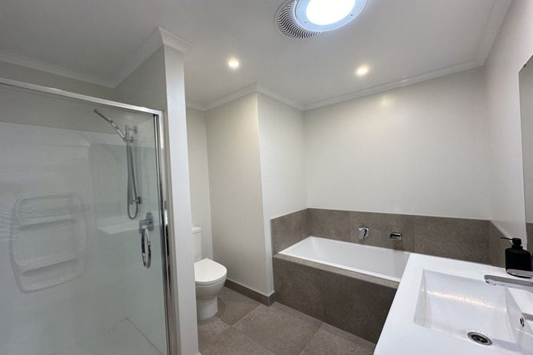 Photo of property in 23 Helenvale Crescent, Pokeno, 2402