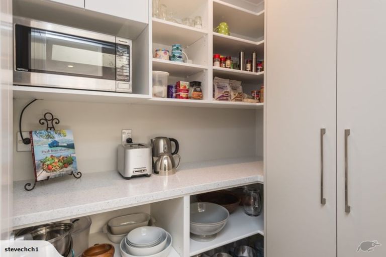 Photo of property in 3 Reka Street, Parklands, Christchurch, 8083