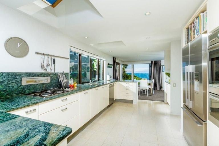 Photo of property in 246/44 Ocean View Road, Milford, Auckland, 0620