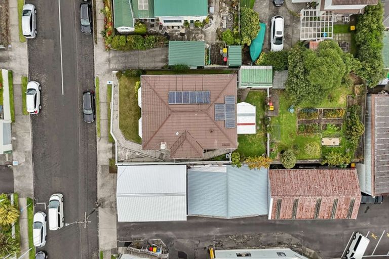 Photo of property in 47 Lemon Street, New Plymouth, 4310