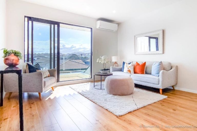 Photo of property in 5 Ngaru Way, Orewa, 0931