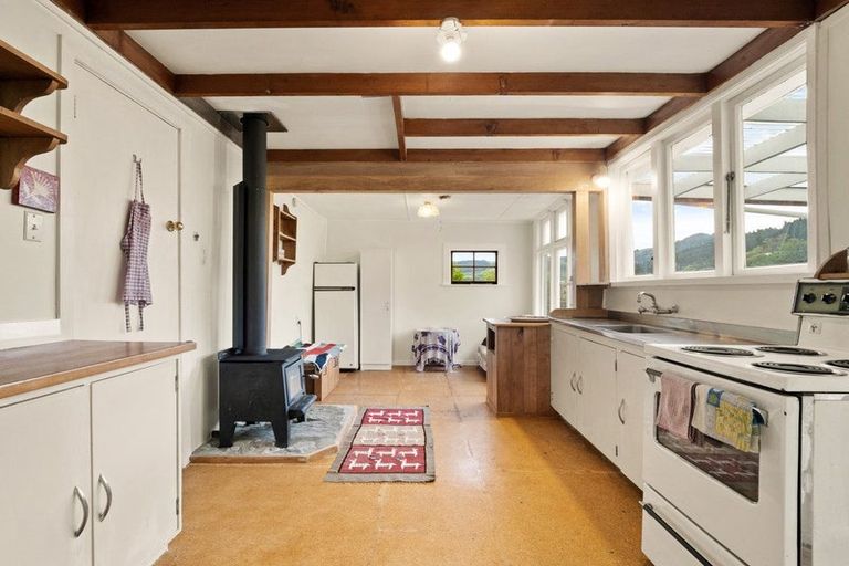 Photo of property in 18 Mary Street, Port Chalmers, 9023