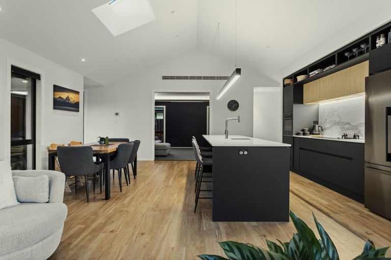 Photo of property in 16 Valour Drive, Rangiora, 7400