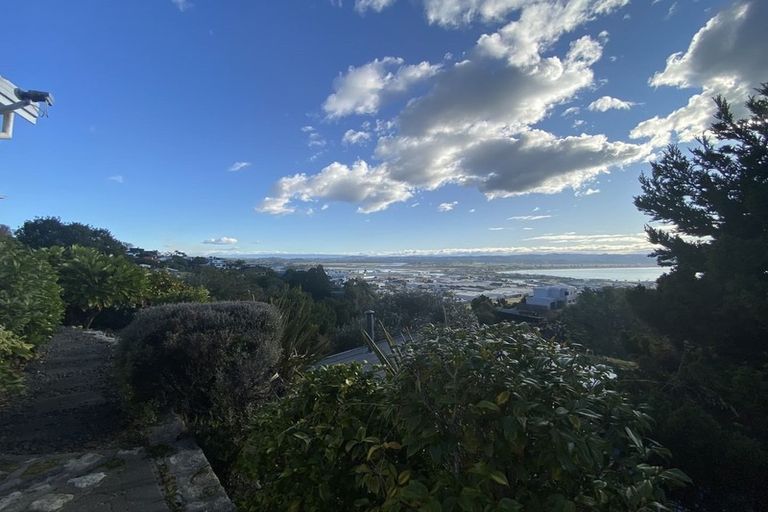 Photo of property in 18 Coleman Terrace, Hospital Hill, Napier, 4110