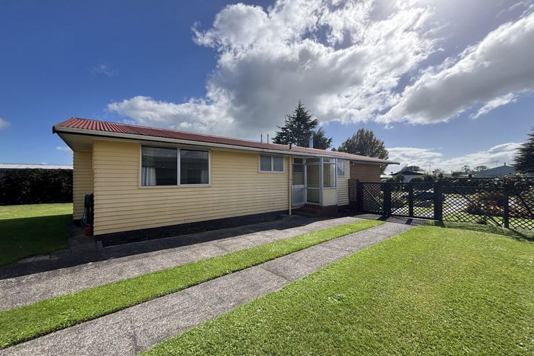 Photo of property in 35 East Parkdale Street, Tokoroa, 3420