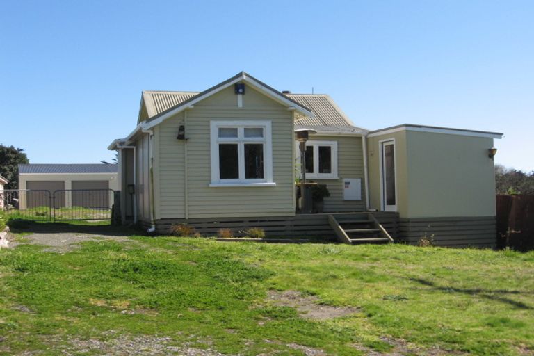 Photo of property in 22 Kauwhata Street, Himatangi Beach, Foxton, 4891