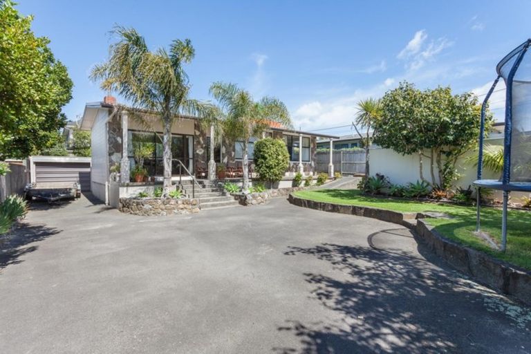 Photo of property in 202 Valley Road, Mount Maunganui, 3116