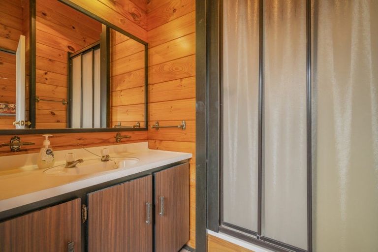 Photo of property in 37 Jubilee Drive, Pauanui, Hikuai, 3579