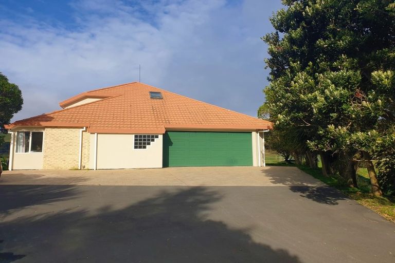 Photo of property in 419 Takapu Road, Takapu Valley, Wellington, 5028