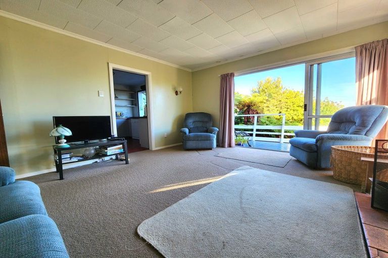 Photo of property in 22 Weenink Road, Karoro, Greymouth, 7805