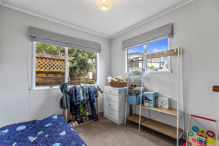 Photo of property in 1335b Papamoa Beach Road, Papamoa Beach, Papamoa, 3118