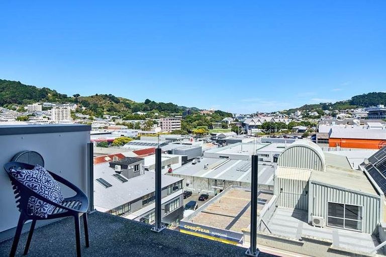 Photo of property in Trinity Apartments, 705/19 College Street, Te Aro, Wellington, 6011