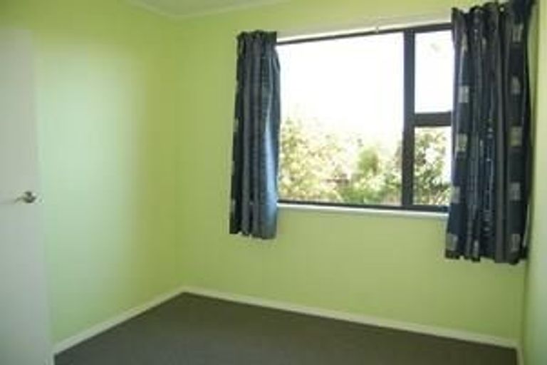 Photo of property in 2/117 Frankley Road, Frankleigh Park, New Plymouth, 4310