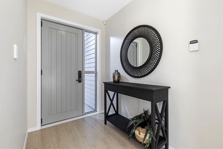 Photo of property in 42 Huarahi Pai Road, Huapai, Kumeu, 0810