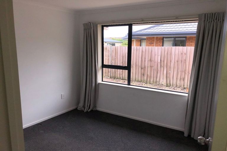 Photo of property in 21 Stedley Place, Heathcote Valley, Christchurch, 8022