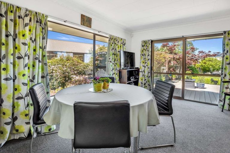 Photo of property in 128 Sparks Road, Hoon Hay, Christchurch, 8025