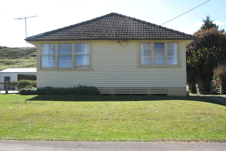 Photo of property in 17 Takahe Street, Taihape, 4720