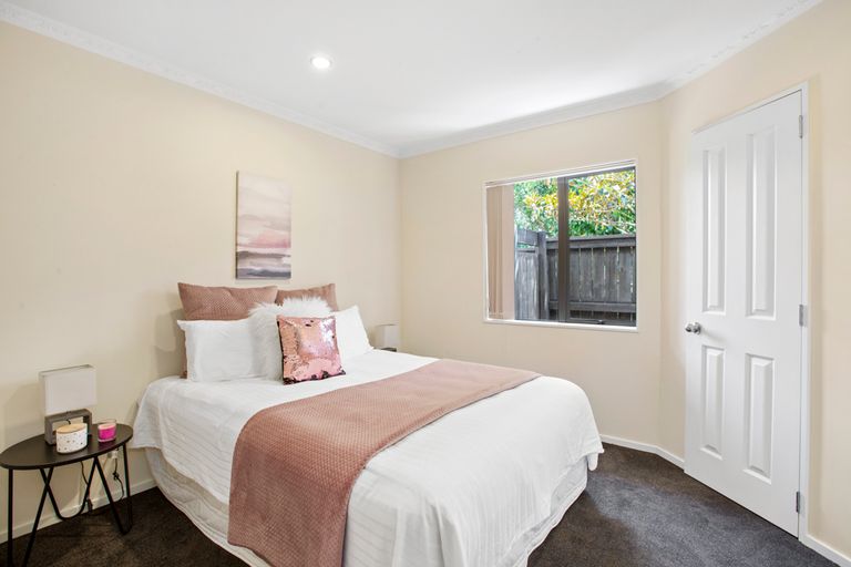 Photo of property in 87b Wallace Road, Mangere Bridge, Auckland, 2022