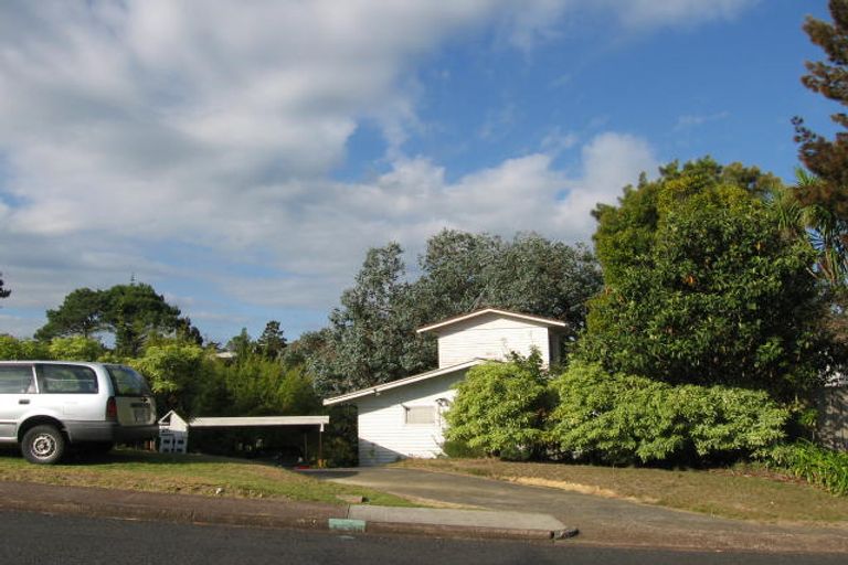 Photo of property in 26 Marina Road, Torbay, Auckland, 0630