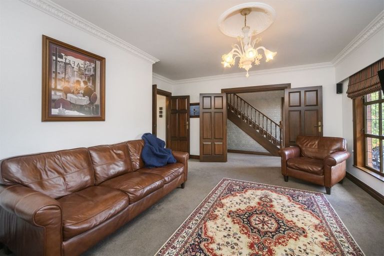 Photo of property in 81 Waterloo Crescent, Hokowhitu, Palmerston North, 4410