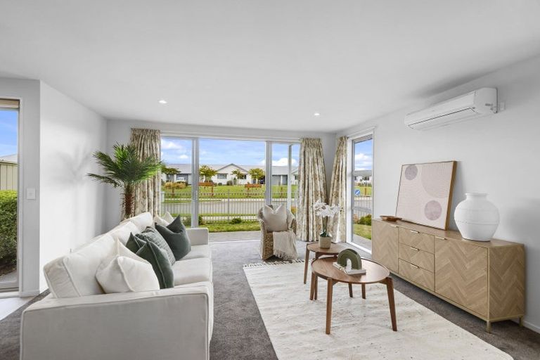 Photo of property in 21 Cassino Street, Rangiora, 7400