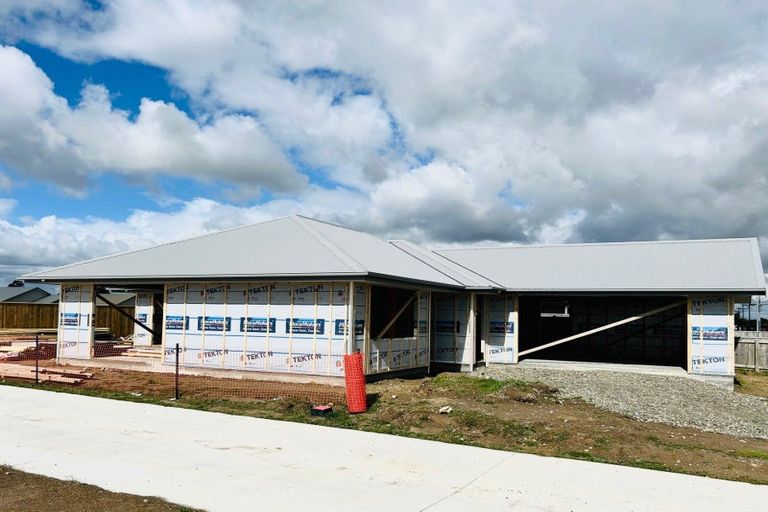 Photo of property in 96a Churcher Street, Maewa, Feilding, 4702