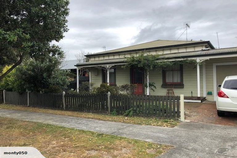 Photo of property in 127 Linton Street, West End, Palmerston North, 4410