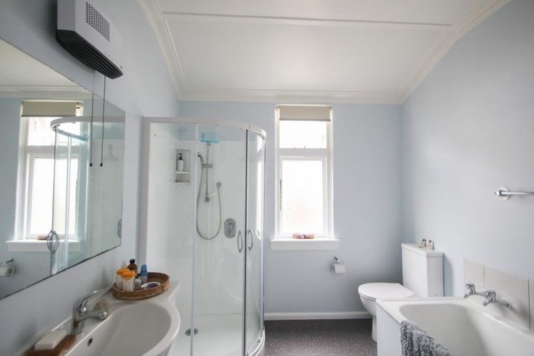 Photo of property in 4 Ure Street, South Hill, Oamaru, 9400