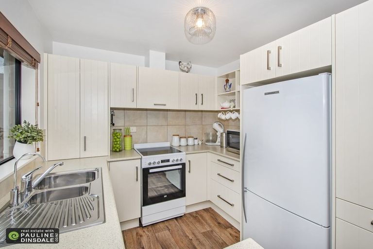 Photo of property in 20 Taiko Street, Horahora, Whangarei, 0110