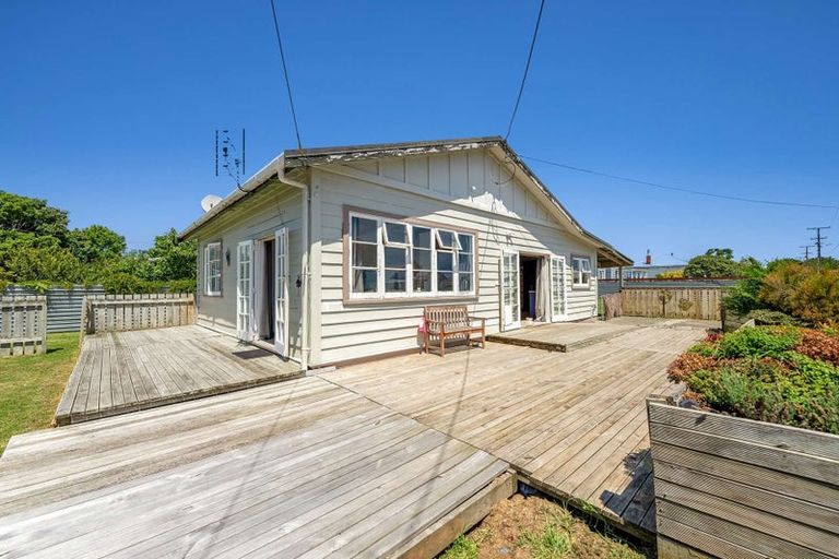 Photo of property in 4 Kiwi Street, Whanganui East, Whanganui, 4500